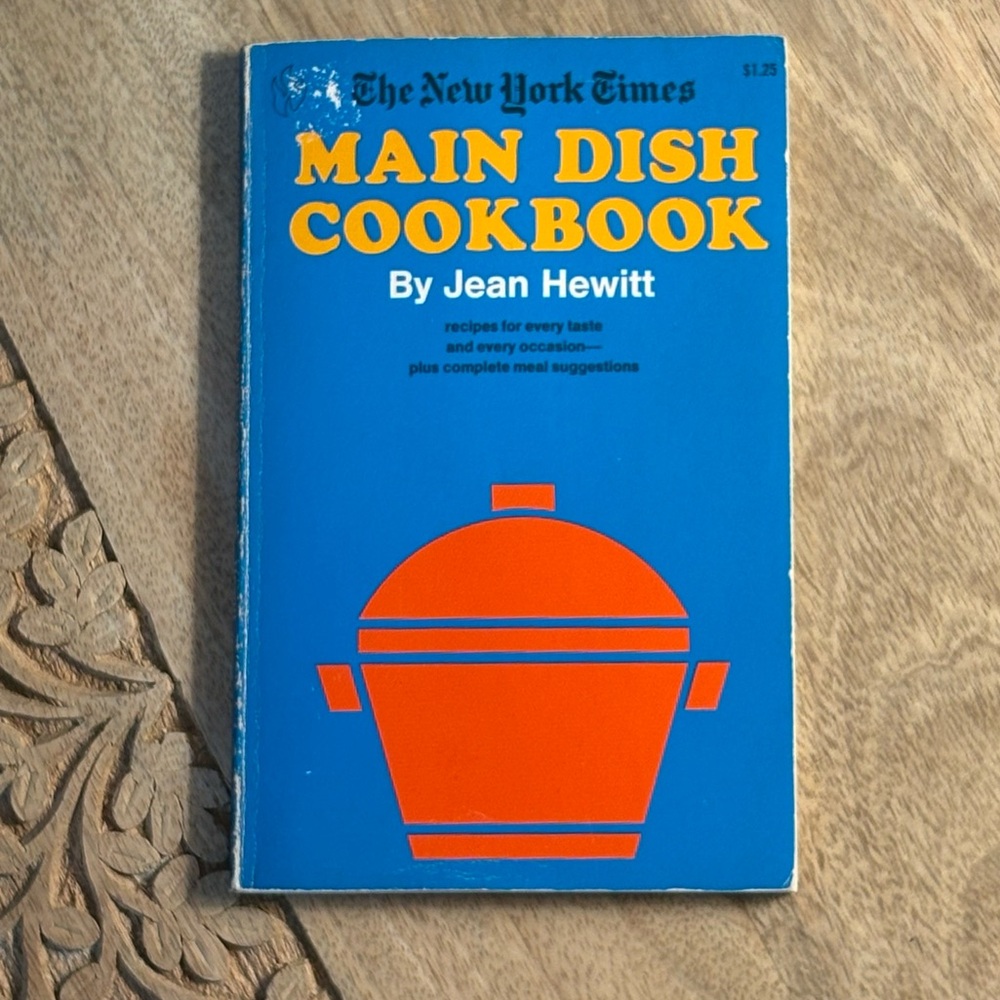 Vintage 1969 New York Times Main Dish Cookbook – Jean Hewitt – MCM Cookbook